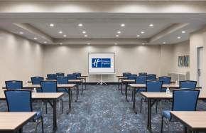 Holiday Inn Express Dumfries
