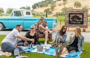 Cottage Creek presents Live Music by Neon Haze Band