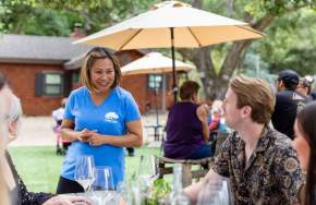 Brooke & Emil Perform at Cottage Creek Vineyards