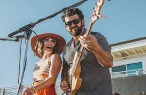 Cottage Creek presents Alex & Justina Lucero
