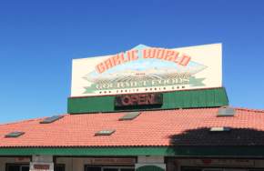 Garlic World