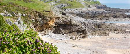 Bracelet Bay Beach
