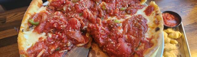 Rush Street Pizza - Pizza restaurant in Chandler, AZ