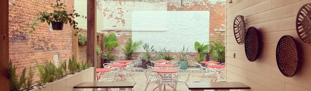 Lafayette best sale outdoor dining
