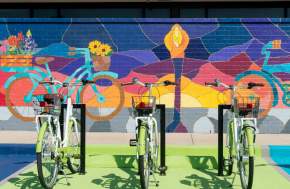Bike Mural Ines