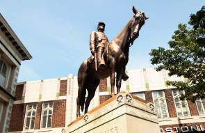 hanover statue