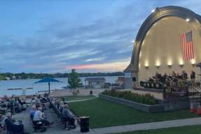 Jackson Park Jazz Orchestra at lions Tail Brewery