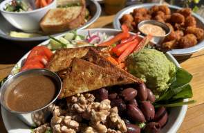 Ann Arbor Solo Travel Series: The Food Adventurer with Chef Leo Chen