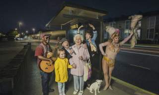 Artist Commission Opens for Back to Ours Christmas Parade