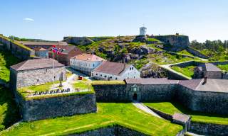 Fredriksten festning i Halden, langs Borgleden.