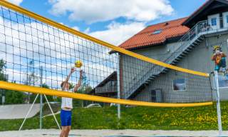 Sport og idrett, volleyball i parken