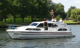 Kris Cruisers Boating Holidays