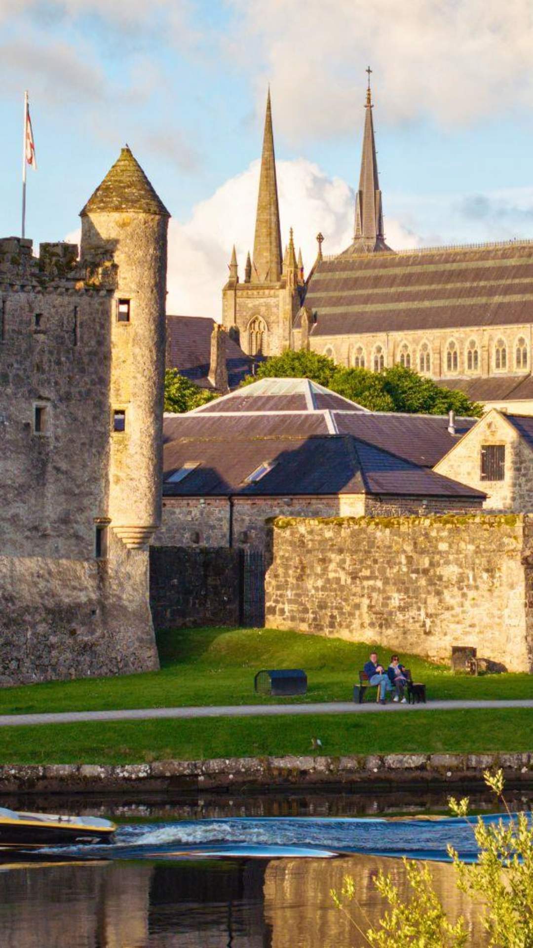 Lake Castle River Outdoors