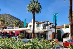 La Plaza: The Heart of Histroic Palm Springs