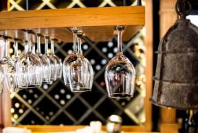 Best Happy Hours in the Golden Isles