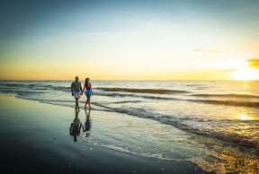 Self-Guided Walking Tours: Free Walks Through the Golden Isles