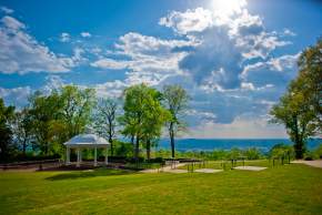 All About Burritt on the Mountain