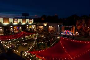 Huntsville's Stovehouse is Filled with Food, Music and Fun