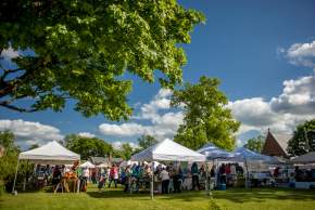 A Visitor’s Guide to Farmers Markets in Huntsville and Madison County