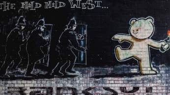 Banksy and other street art hotspots in Bristol