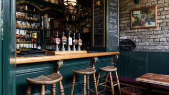 Cosy pubs in Bristol