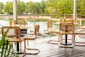 29 Eateries with Outdoor Dining in Lake Norman