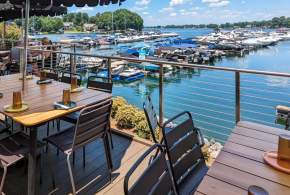 Romantic Outings In Lake Norman