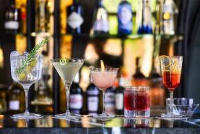 10 Cocktail Destinations for a Night Out