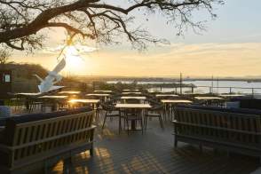 Top 3 Lakeside Restaurants