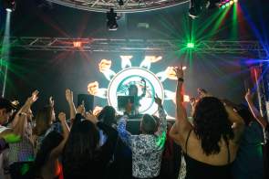 Gay Bars & Nightclubs in Palm Springs