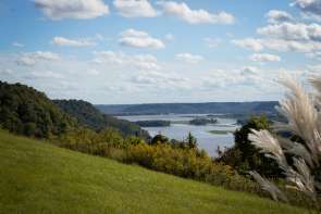 Scenic view of Chestnut Mountain
