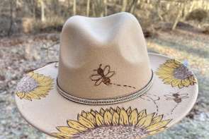 Hat & Honey Bar