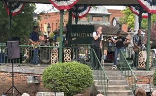 Sundays on the Square with OffSquare Music
