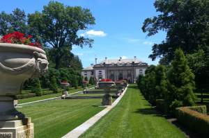 Nemours Gardens