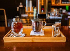 HoneyBee Sage Wellness & Apothecary Cafe
