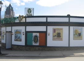 The Harp Irish Pub