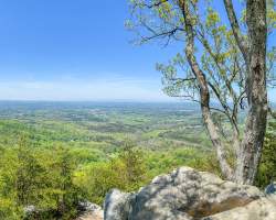 House Mountain