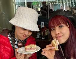 Welcome to New Orleans! Our fair city is known worldwide for our friendly local people, rich French Quarter history, fascinating 18th century architecture - and GOOD FOOD! Among New Orleans food tours, our top-rated company is the best at immersing you in the history of New Orleans and telling you how our unique cuisine evolved. We will explain the difference between Cajun and Creole cuisine, and tell you the history behind each. Must-do tastings include perfectly spiced Creole Jambalaya, Cajun Crawfish Etouffee, and Duck and Andouille Sausage gumbo. Three hours of fun, food and history with our New Orleans food tour of the French Quarter makes for a perfect afternoon!