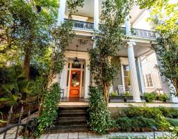 Ready to step into a time machine? Spend two hours with us in one of the most impressive and memorable parts of New Orleans, the Garden District. We will learn about the historic city of Lafayette, various architecture styles, and more. Come experience the large gardens and creative interiors and exteriors of the plantation-like houses. We will also visit the historic cemetery and the famous Commander&#39;s Palace and Restaurant. Experience a memorable two-hour walking tour just blocks away from the beautifully oak lined St. Charles Avenue in a varied and important community called the Garden District in New Orleans, USA.