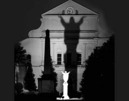 The ghosts of the past haunt the streets of the French Quarter. On our dark history walking tour, you&#39;ll hear tales of vampires, pirates, hauntings and horrors. We&#39;ll take you to the most haunted spots in the French Quarter, where you can feel the eerie presence of the ghosts of another world. A careful blend of real New Orleans history and distinctive humor culminate in a brutally fun experience with an expert storyteller. Torture, bloodthirsty vampires, dueling, beastly entertainment, sweaty brothels and all-out savage stories. We hold nothing back. Weird history, wild stories, wicked humor.