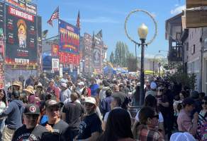 Rib cook off Crowd downtown San Juan Bauista