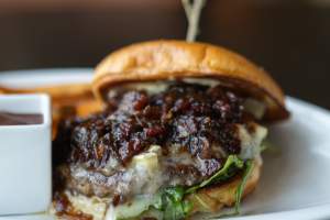 Newport Burger Bender 2026 | Newport RI Best Burger Competition