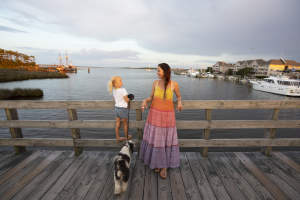 Harvey - Manteo Downtown Festival Park Family Kid