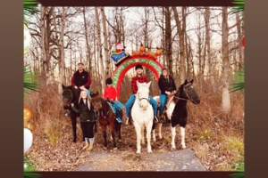 Christmas Horseback Trail Rides