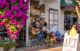 art walk musicians