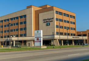 Exterior of Salina Regional Health Center building