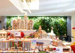 Auburn Gingerbread Village