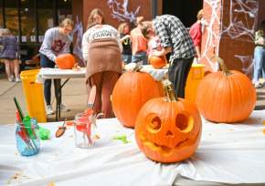 AU Pumpkin Carve