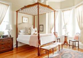 crenshaw guest house