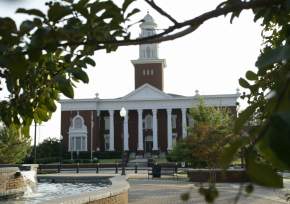 Lee County Courthouse